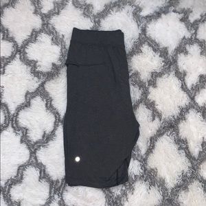 Lululemon Men’s Yoga Shorts, Large